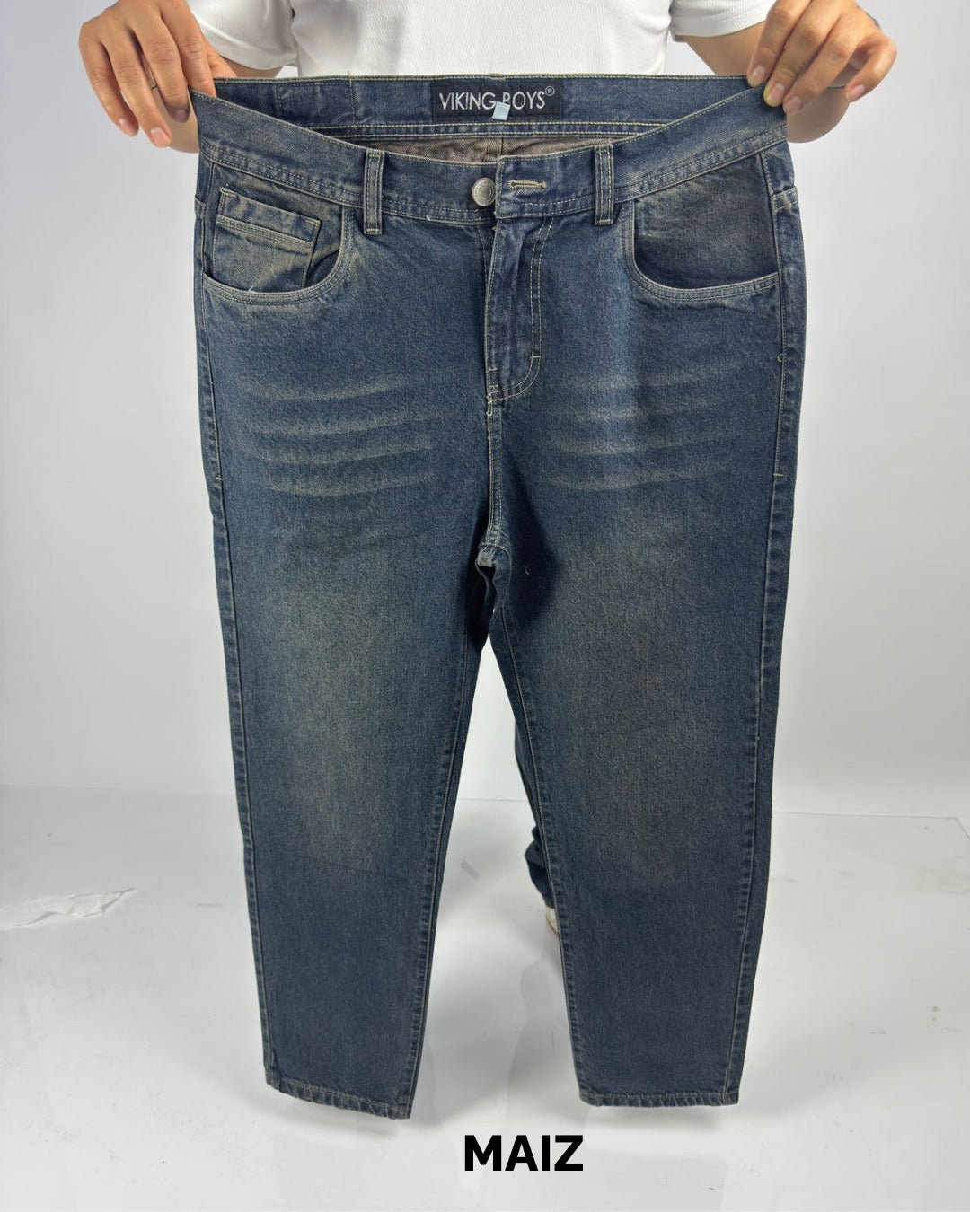 MOM JEANS | PANTALONES EN TENDENCIA